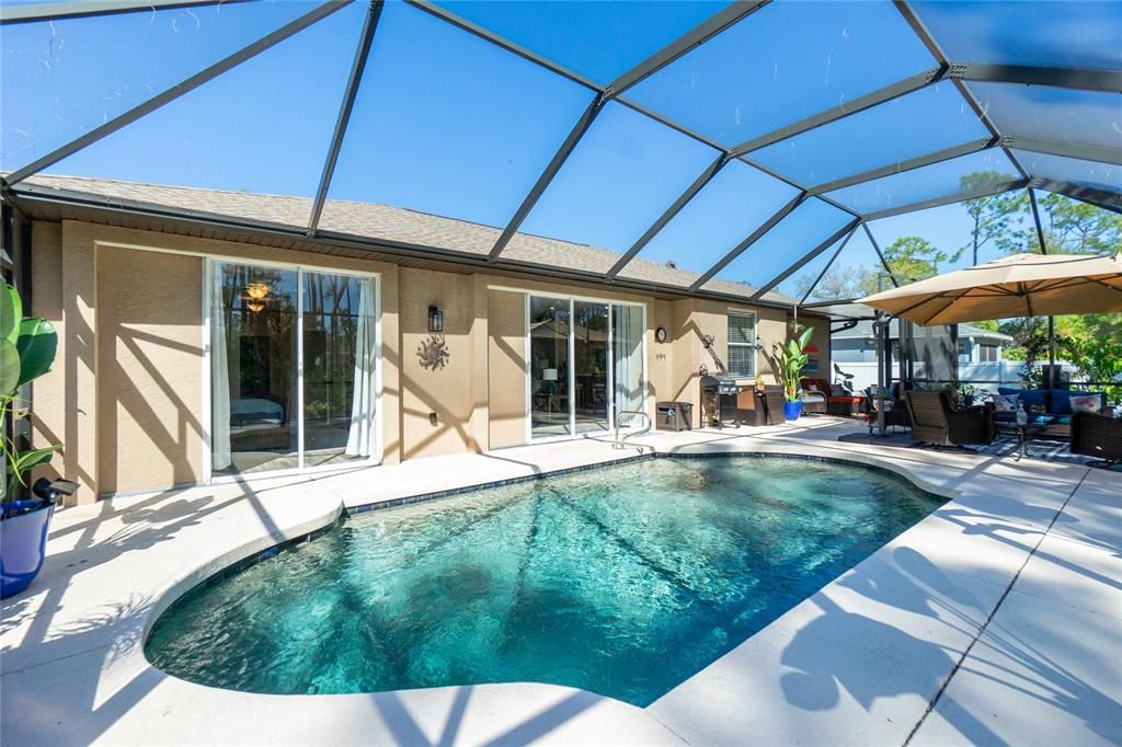 Activo con contrato: $385,000 (3 camas, 2 baños, 1751 Pies cuadrados)