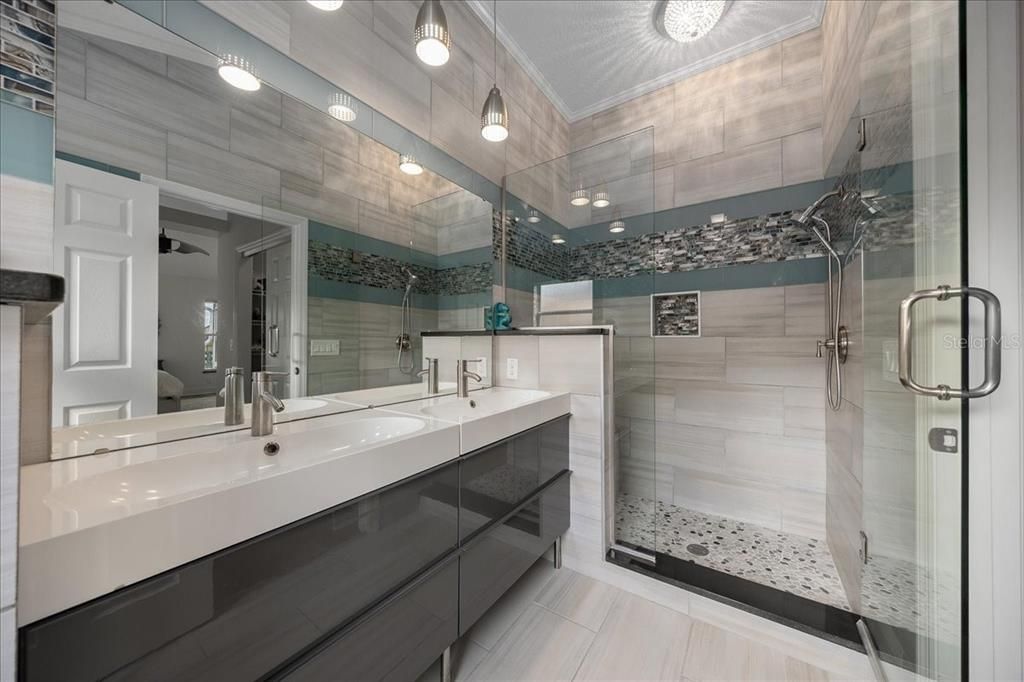 Active With Contract: $525,000 (3 beds, 2 baths, 1761 Square Feet)