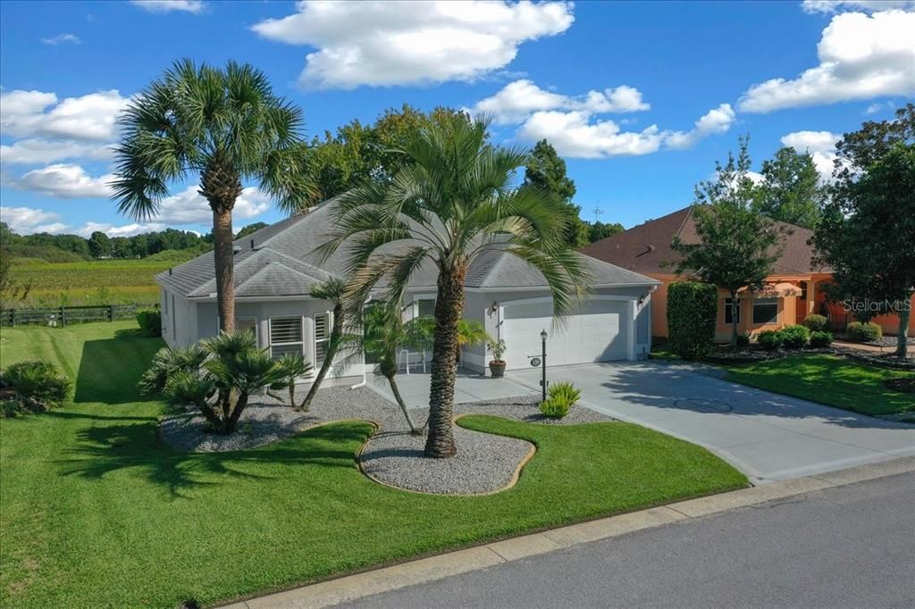 Active With Contract: $525,000 (3 beds, 2 baths, 1761 Square Feet)