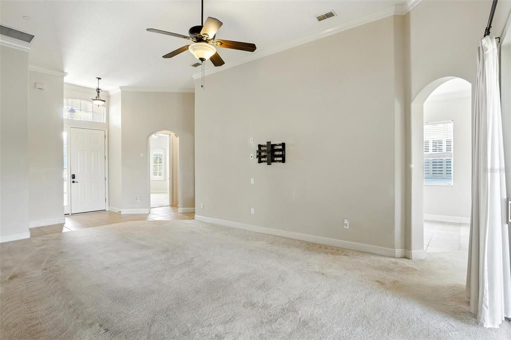 待售: $369,000 (3 贝兹, 3 浴室, 1820 平方英尺)