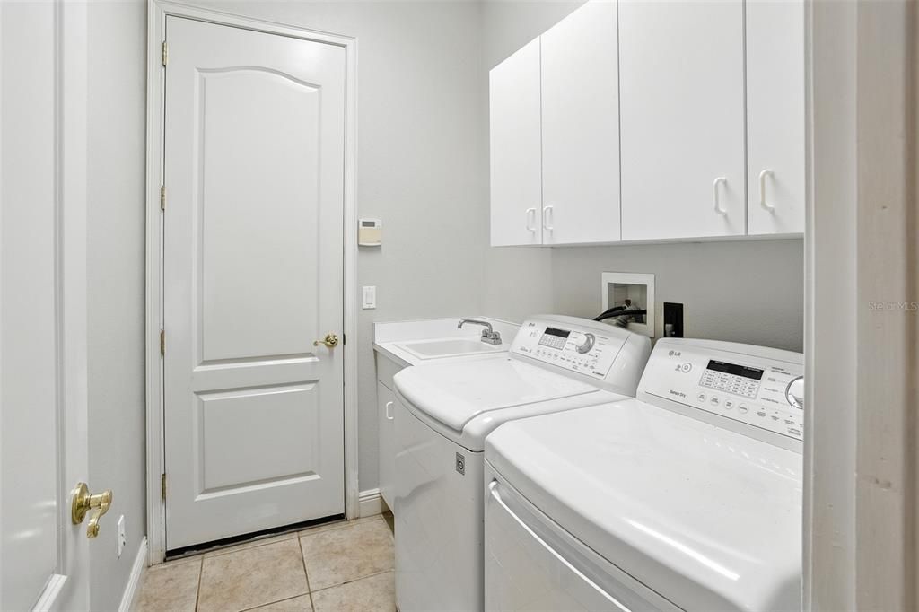 待售: $369,000 (3 贝兹, 3 浴室, 1820 平方英尺)