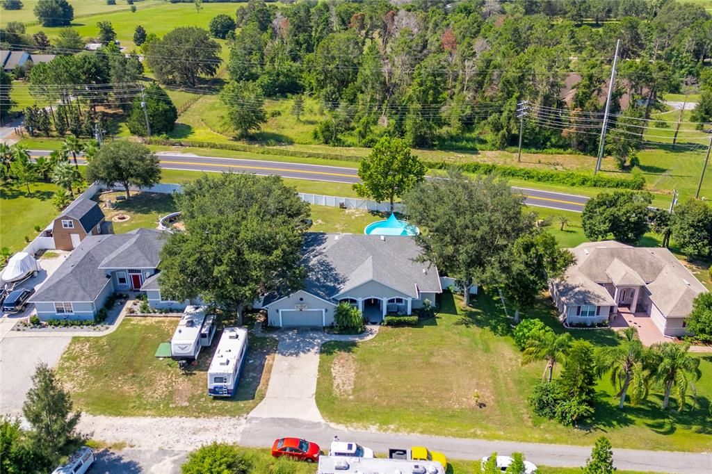 Под контрактом: $399,990 (4 спален, 3 ванн, 2579 Квадратных фут)