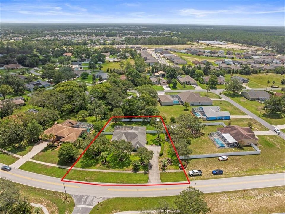 For Sale: $480,000 (3 beds, 2 baths, 2092 Square Feet)