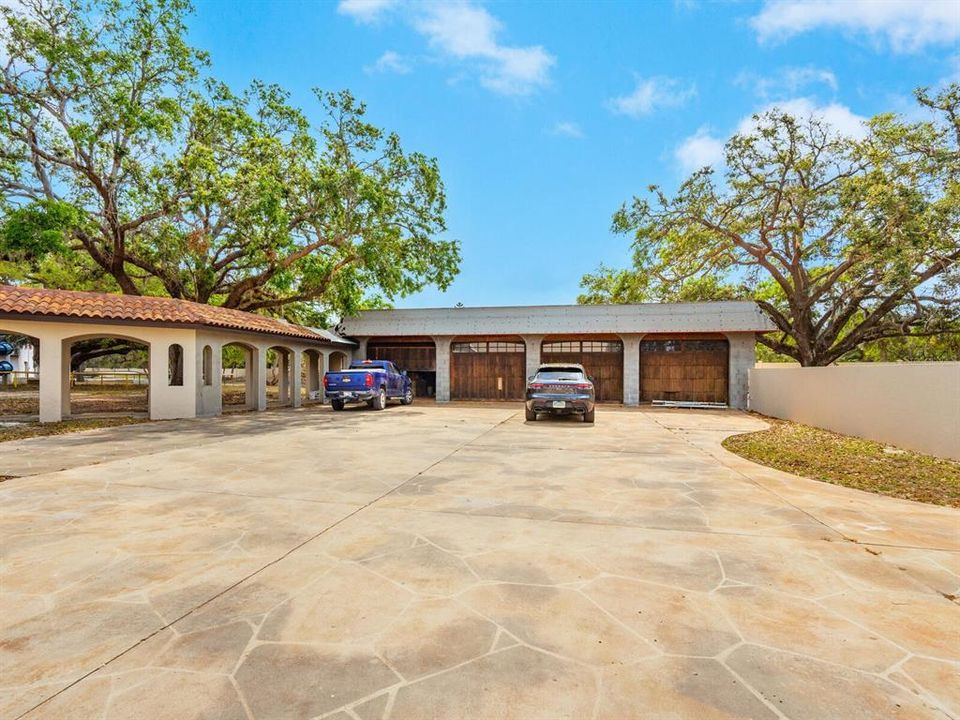 For Sale: $19,999,000 (7 beds, 7 baths, 18869 Square Feet)