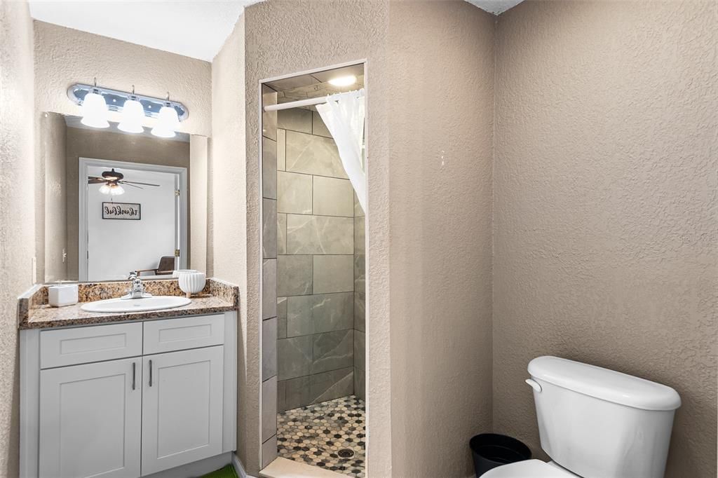 待售: $403,380 (3 贝兹, 2 浴室, 2592 平方英尺)