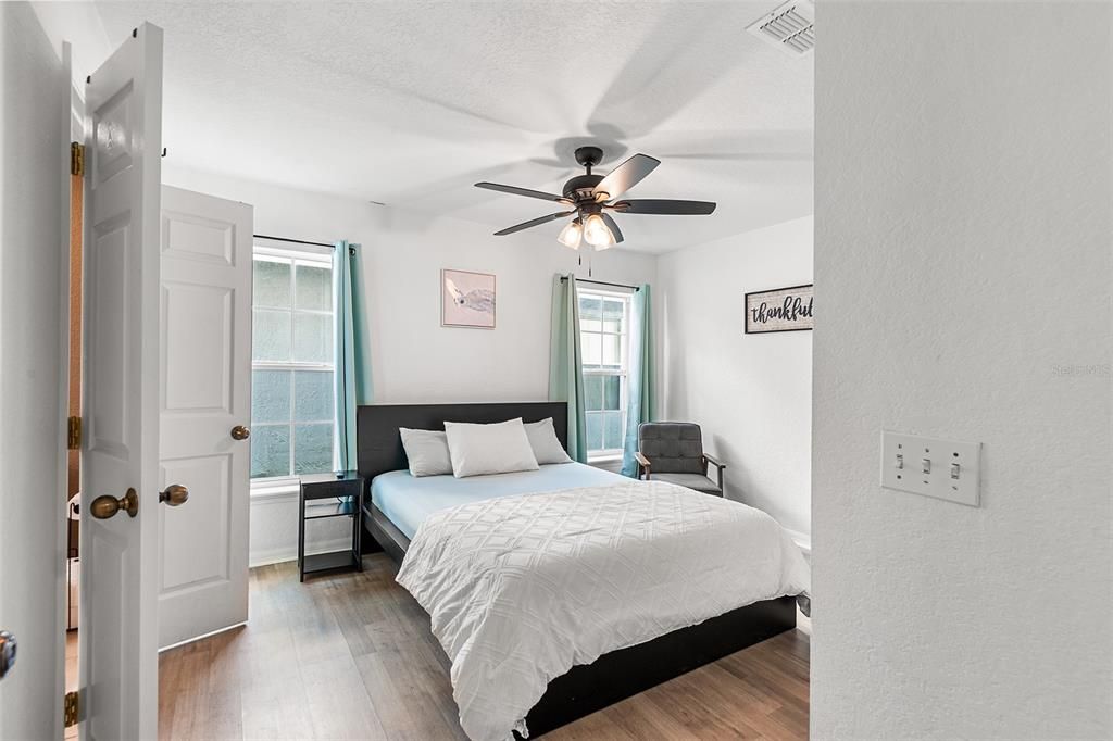 待售: $403,380 (3 贝兹, 2 浴室, 2592 平方英尺)