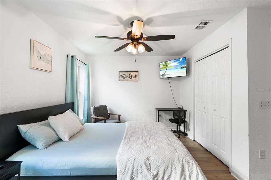 待售: $403,380 (3 贝兹, 2 浴室, 2592 平方英尺)