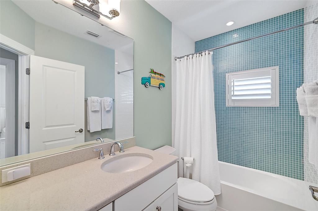 For Rent: $17,000 (4 beds, 3 baths, 2447 Square Feet)