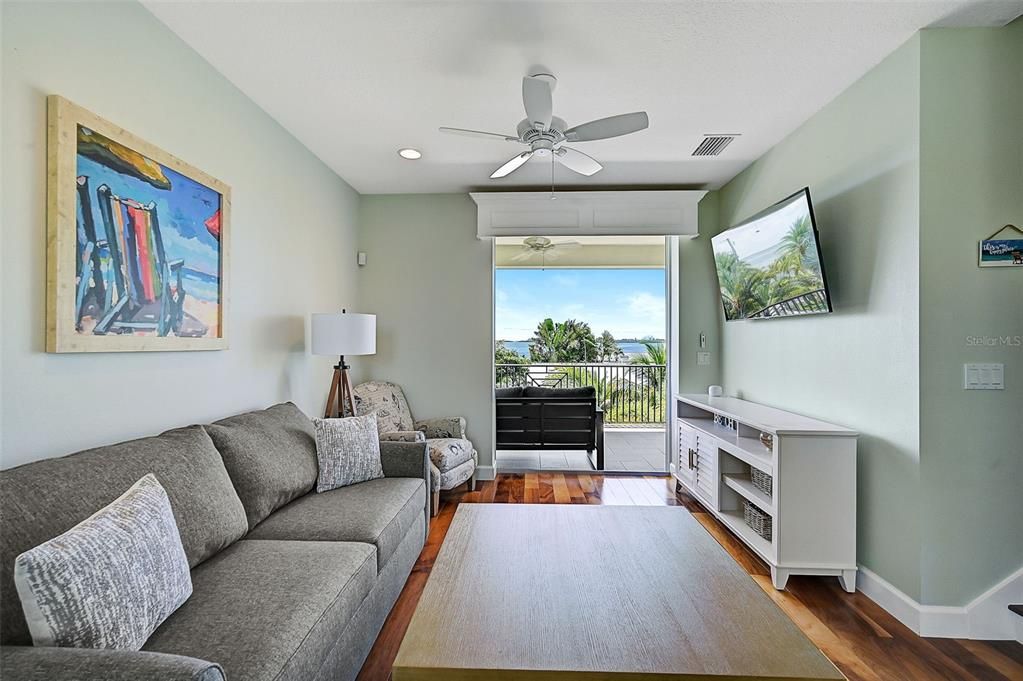 For Rent: $17,000 (4 beds, 3 baths, 2447 Square Feet)