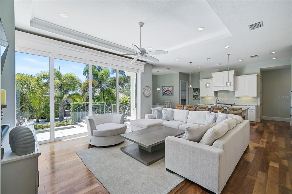 For Rent: $17,000 (4 beds, 3 baths, 2447 Square Feet)