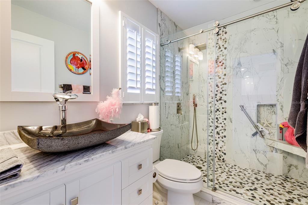 待售: $995,000 (3 贝兹, 3 浴室, 2328 平方英尺)