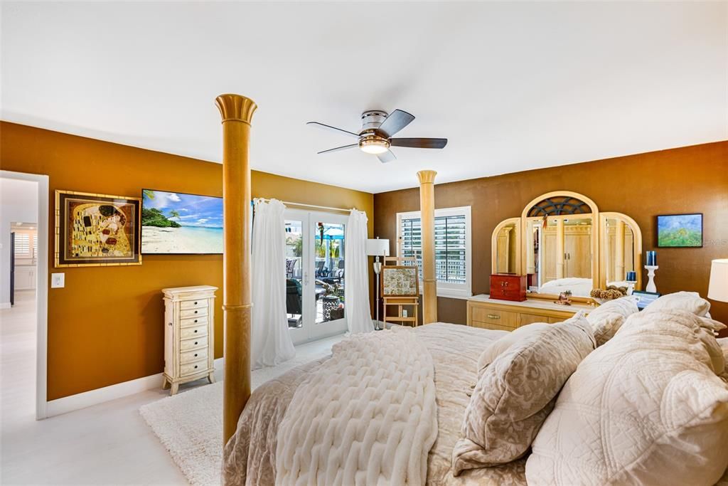 待售: $995,000 (3 贝兹, 3 浴室, 2328 平方英尺)