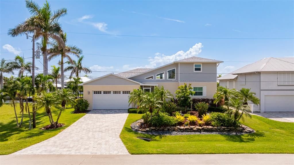 待售: $995,000 (3 贝兹, 3 浴室, 2328 平方英尺)