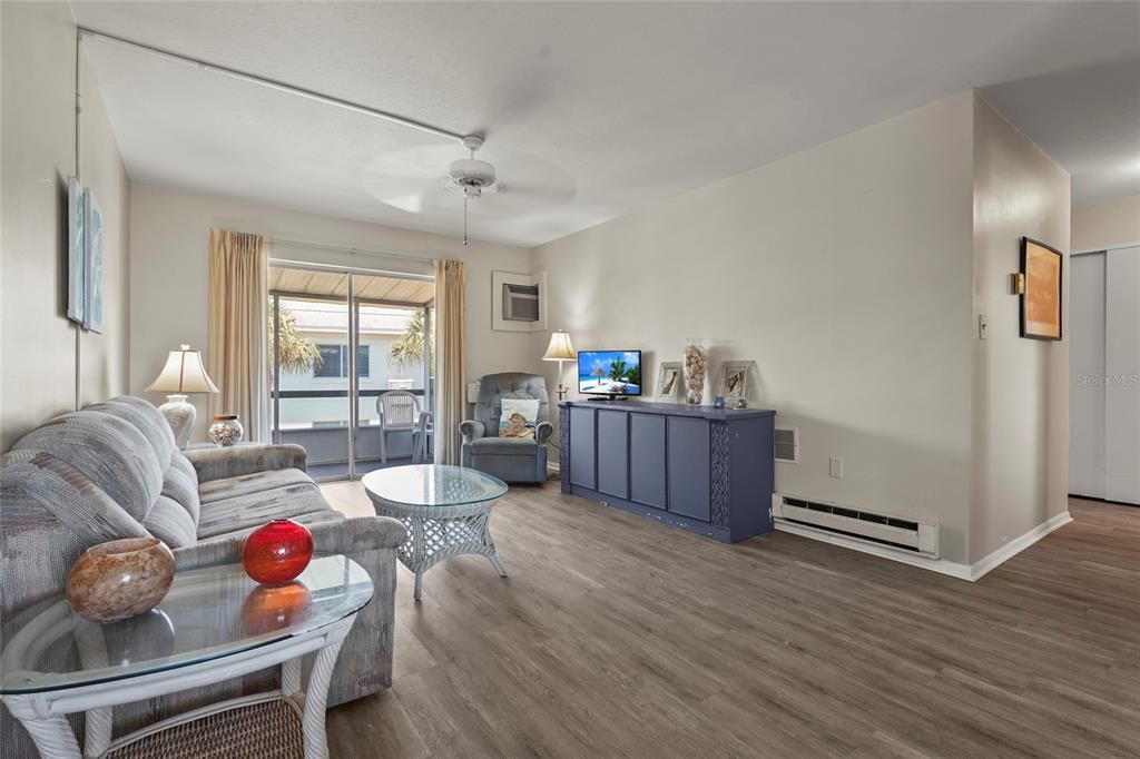 En Venta: $70,000 (1 camas, 1 baños, 576 Pies cuadrados)