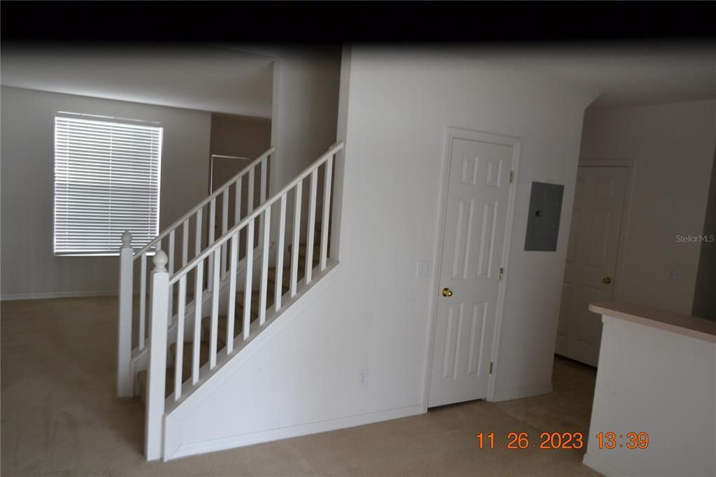 На продажу: $226,000 (2 спален, 2 ванн, 1297 Квадратных фут)