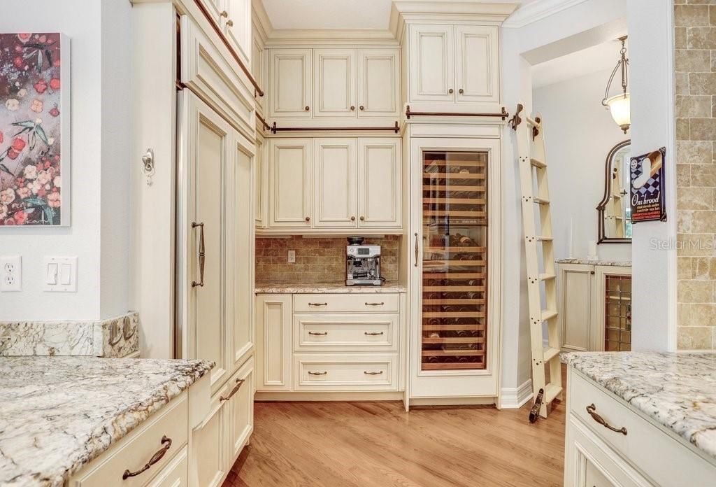 待售: $1,195,000 (3 贝兹, 3 浴室, 3214 平方英尺)