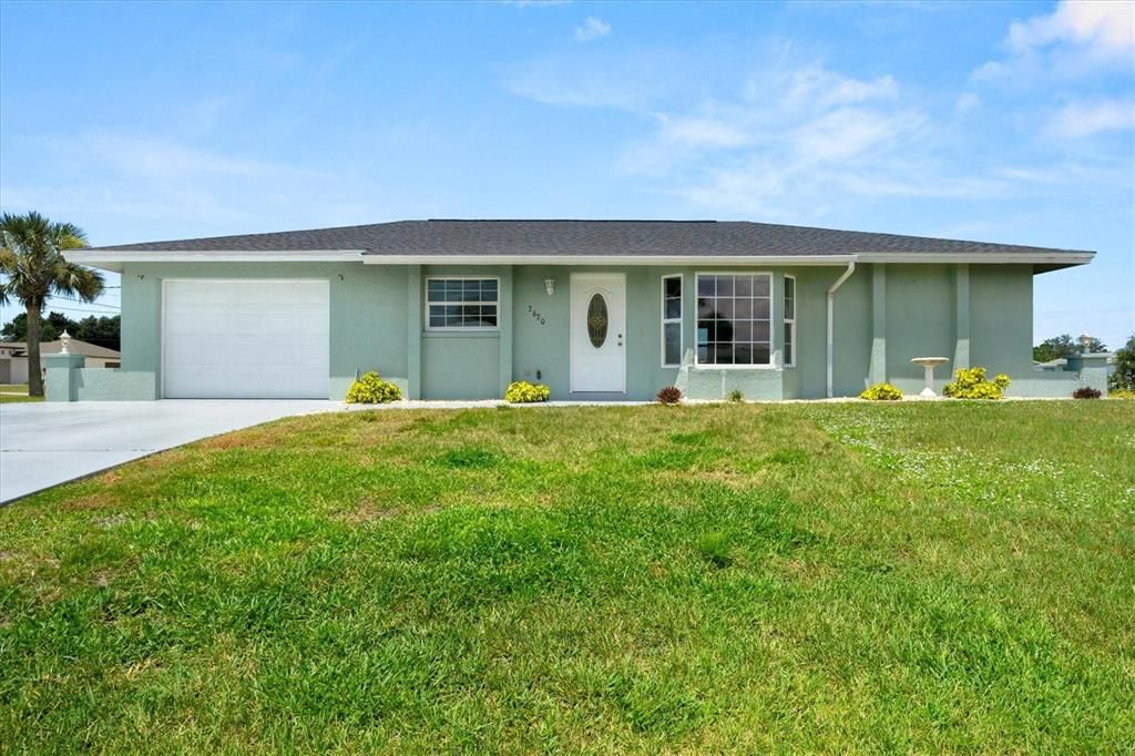 Active With Contract: $240,000 (2 beds, 2 baths, 1330 Square Feet)