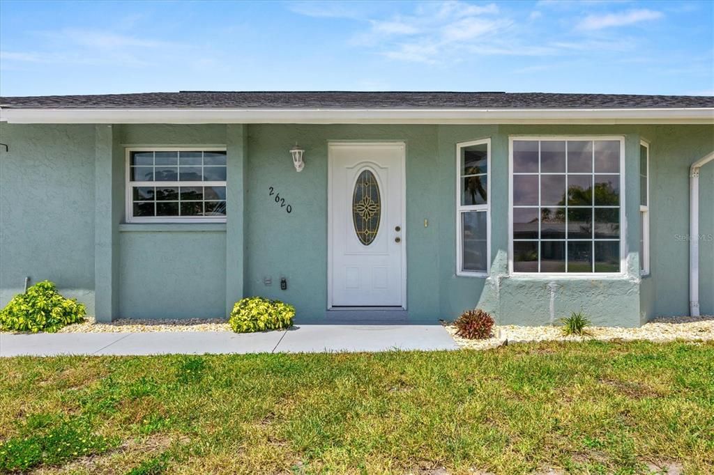 Active With Contract: $240,000 (2 beds, 2 baths, 1330 Square Feet)