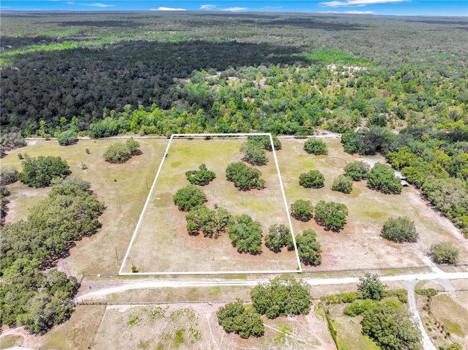 合同活跃: $254,990 (4.70 acres)