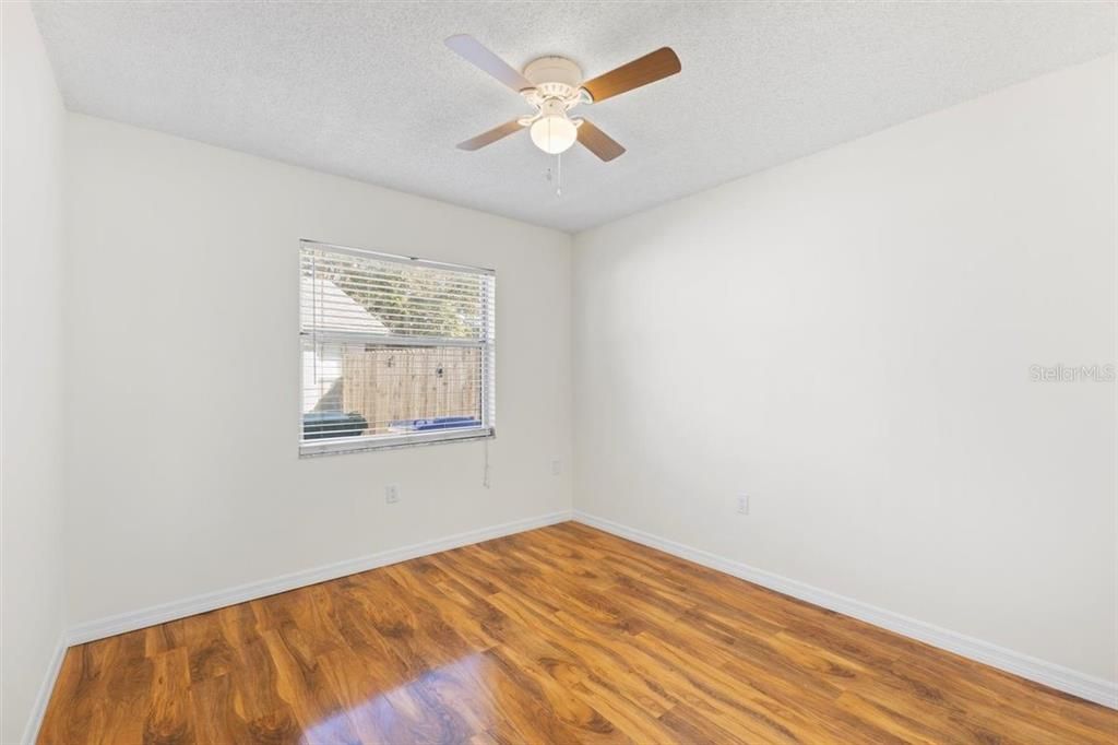 Active With Contract: $469,900 (3 beds, 2 baths, 1674 Square Feet)