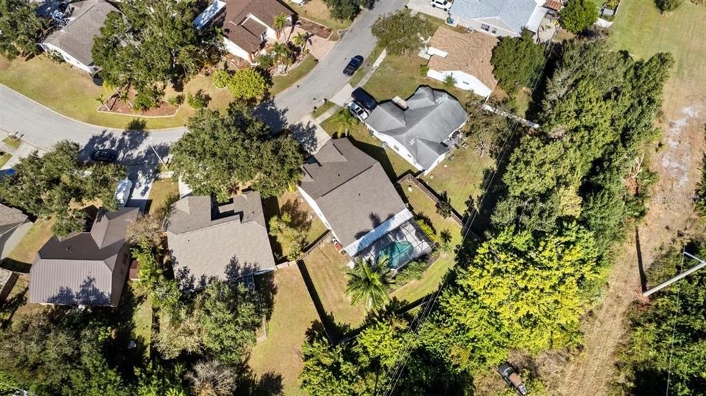 Active With Contract: $469,900 (3 beds, 2 baths, 1674 Square Feet)