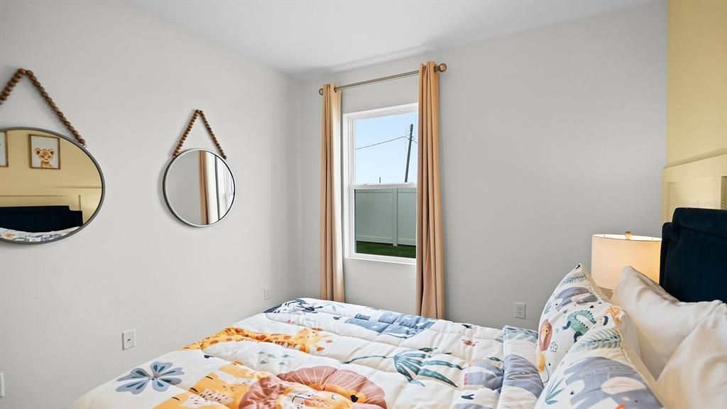 Active With Contract: $294,990 (4 beds, 2 baths, 1665 Square Feet)