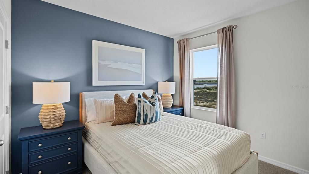 Active With Contract: $294,990 (4 beds, 2 baths, 1665 Square Feet)