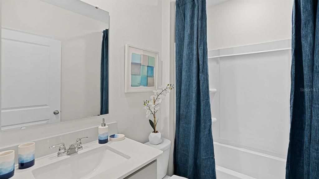 Active With Contract: $294,990 (4 beds, 2 baths, 1665 Square Feet)