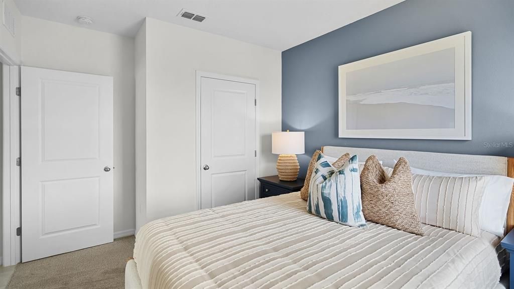 Active With Contract: $294,990 (4 beds, 2 baths, 1665 Square Feet)