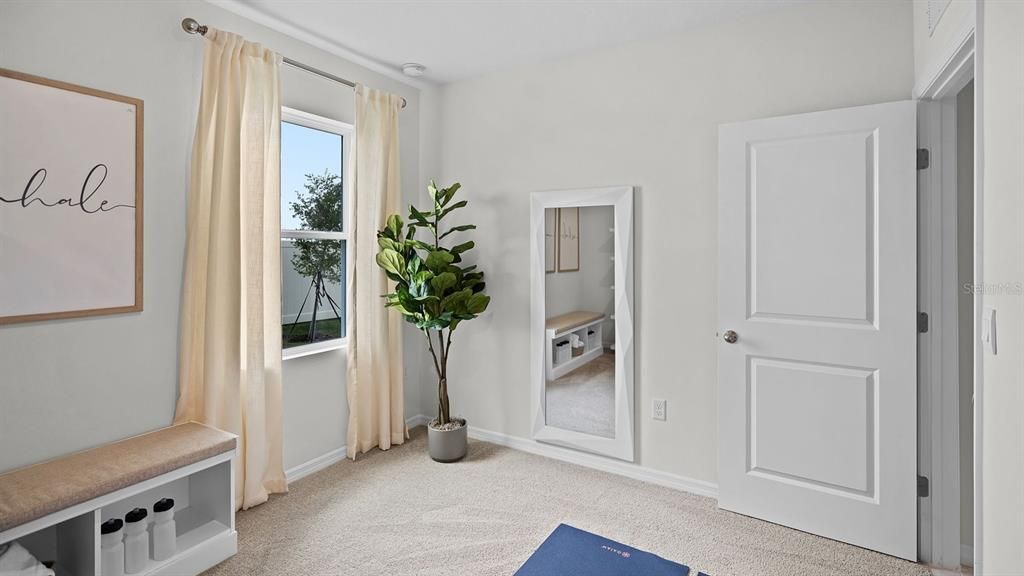 Active With Contract: $294,990 (4 beds, 2 baths, 1665 Square Feet)