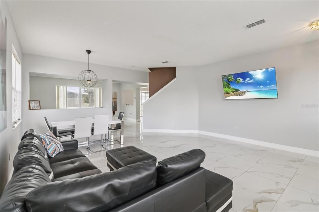 待售: $475,000 (4 贝兹, 2 浴室, 2885 平方英尺)