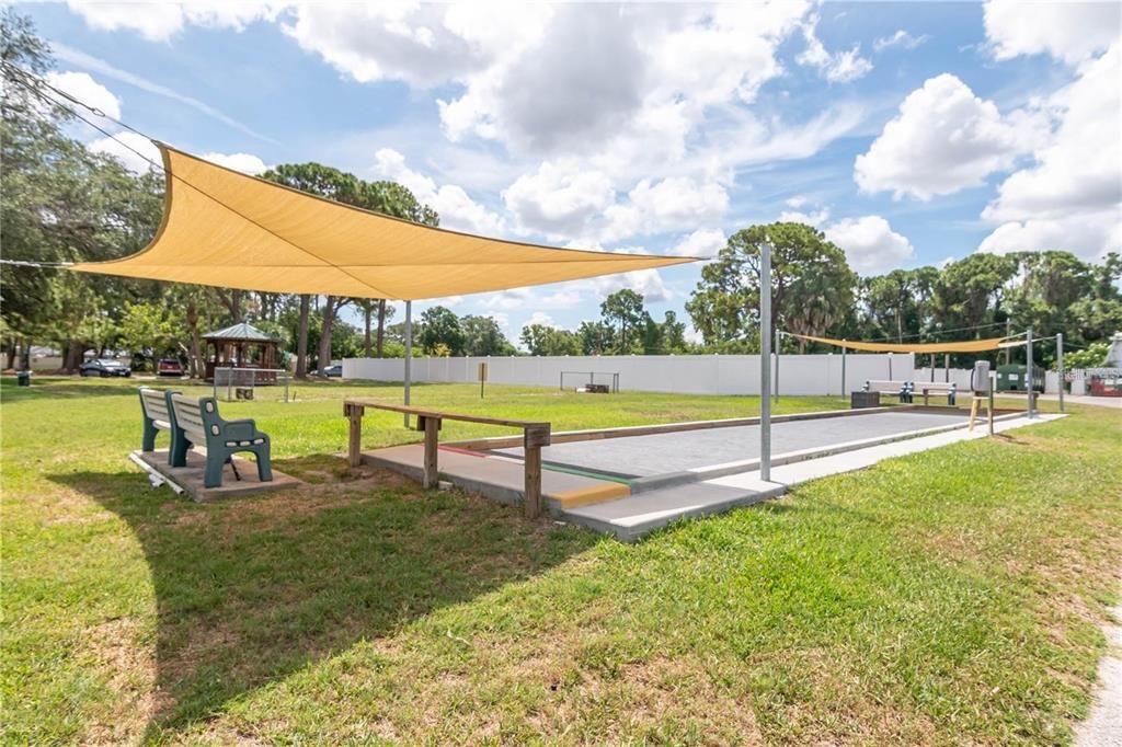 For Sale: $174,500 (2 beds, 2 baths, 1135 Square Feet)