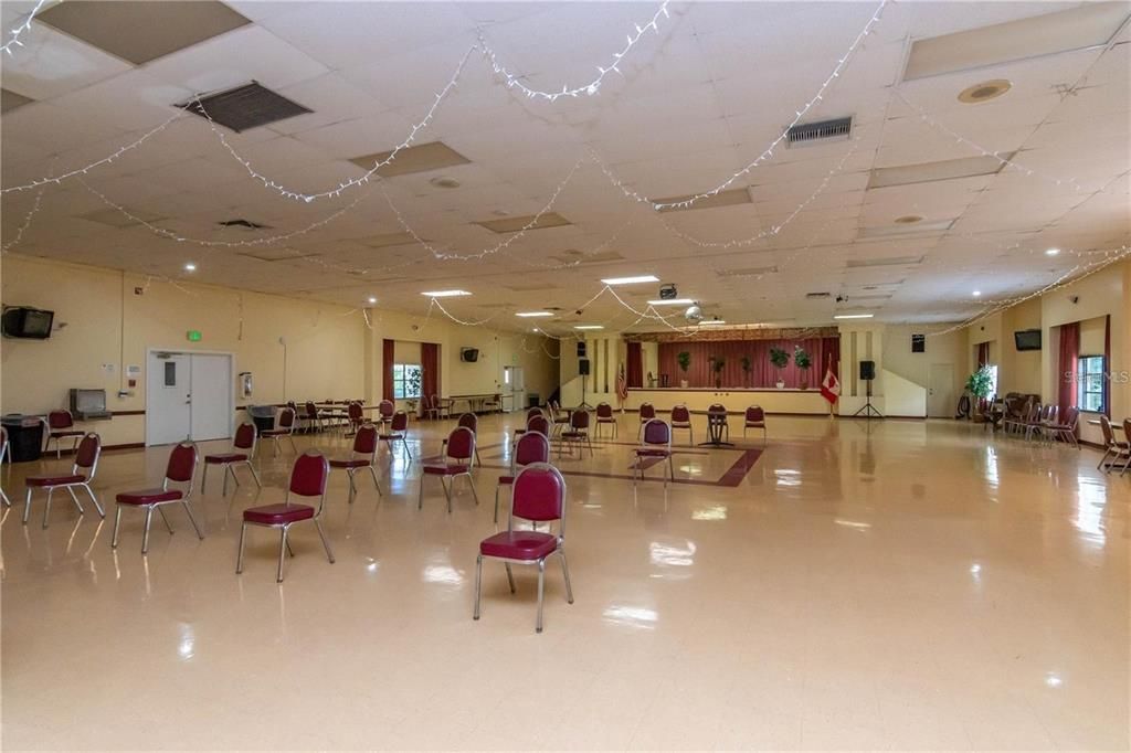 For Sale: $174,500 (2 beds, 2 baths, 1135 Square Feet)