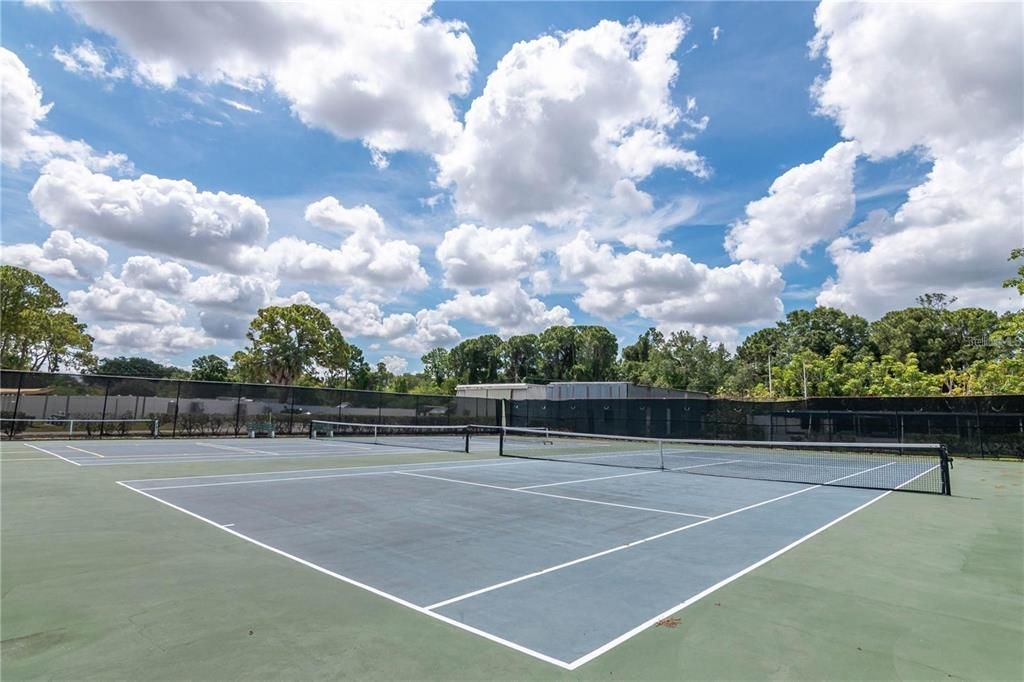 For Sale: $174,500 (2 beds, 2 baths, 1135 Square Feet)