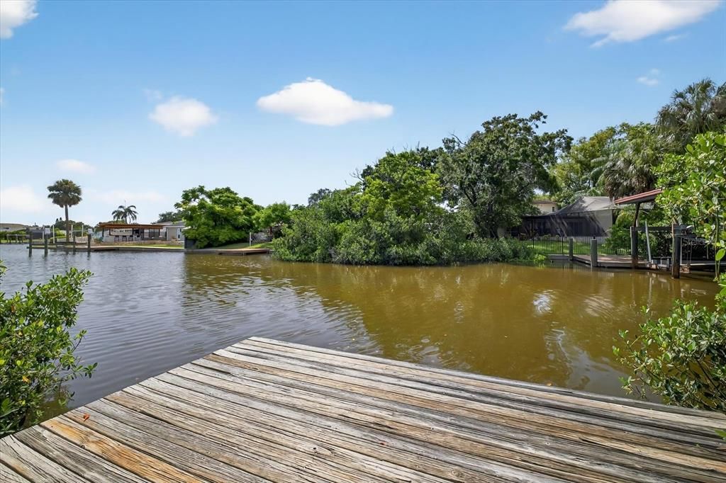 Под контрактом: $529,000 (4 спален, 2 ванн, 1932 Квадратных фут)