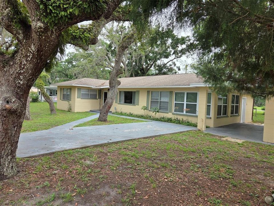 Recently Rented: $1,600 (3 beds, 2 baths, 1534 Square Feet)