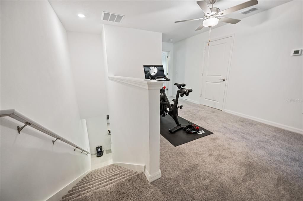 For Rent: $2,000 (3 beds, 2 baths, 1667 Square Feet)