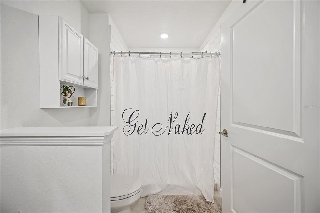 For Rent: $2,000 (3 beds, 2 baths, 1667 Square Feet)