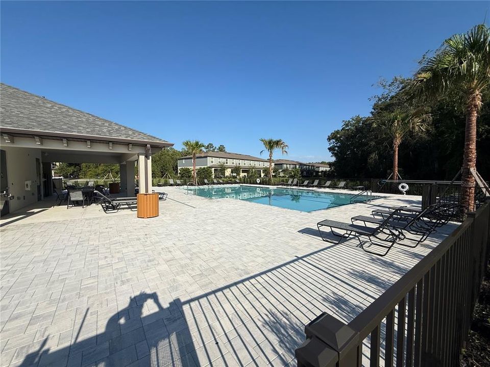 For Rent: $2,000 (3 beds, 2 baths, 1667 Square Feet)