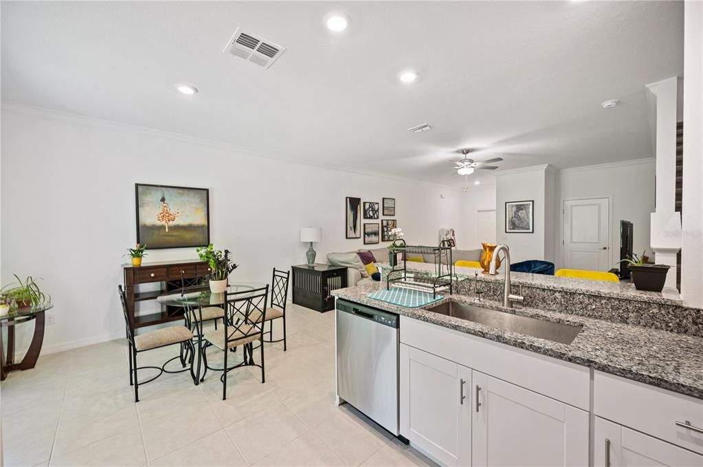 For Rent: $2,000 (3 beds, 2 baths, 1667 Square Feet)