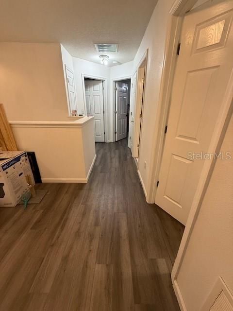 На продажу: $219,000 (3 спален, 3 ванн, 1697 Квадратных фут)