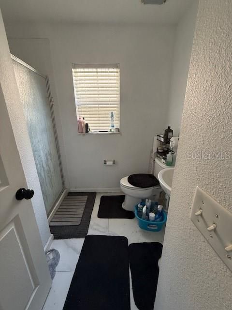 На продажу: $219,000 (3 спален, 3 ванн, 1697 Квадратных фут)