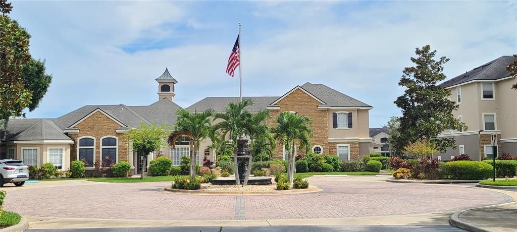 Active With Contract: $219,000 (2 beds, 2 baths, 1006 Square Feet)