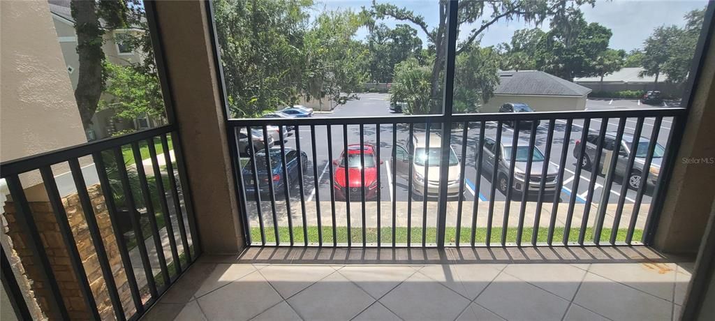 Active With Contract: $219,000 (2 beds, 2 baths, 1006 Square Feet)