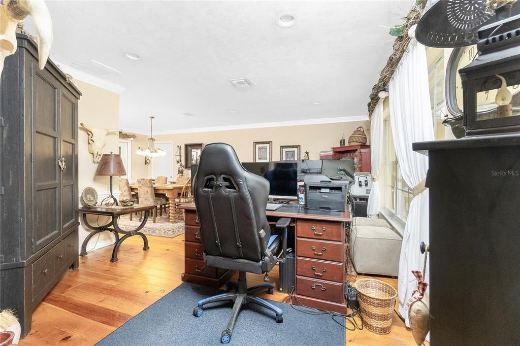 На продажу: $535,000 (3 спален, 2 ванн, 1604 Квадратных фут)