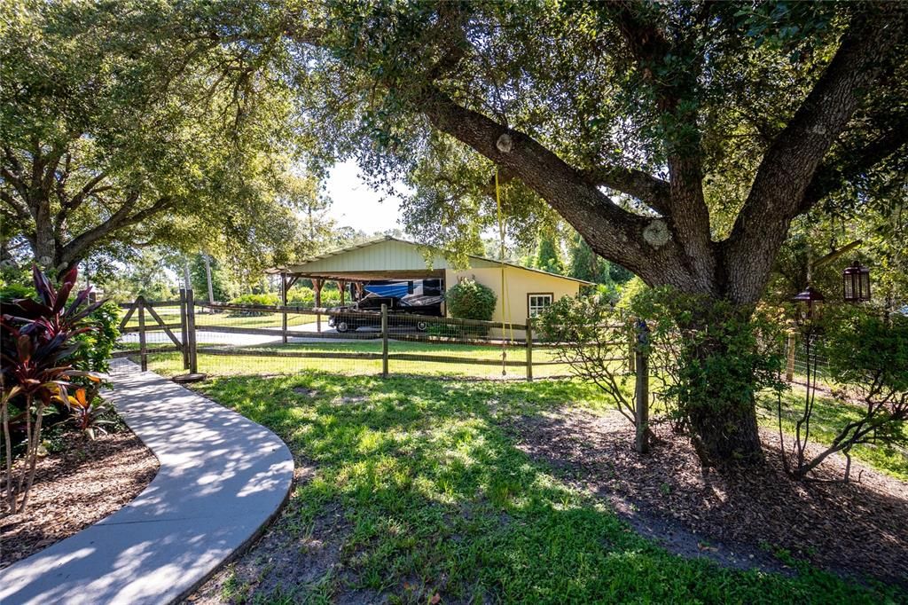 На продажу: $535,000 (3 спален, 2 ванн, 1604 Квадратных фут)