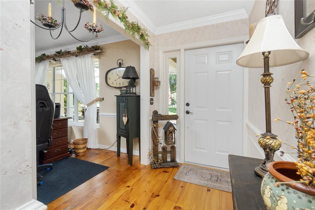 На продажу: $535,000 (3 спален, 2 ванн, 1604 Квадратных фут)