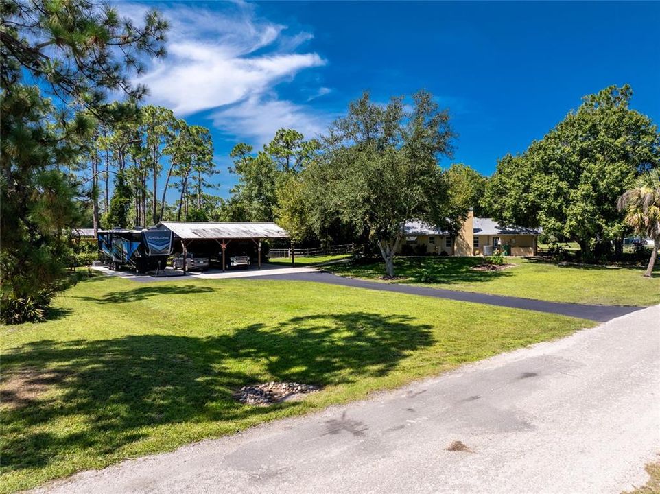 На продажу: $535,000 (3 спален, 2 ванн, 1604 Квадратных фут)