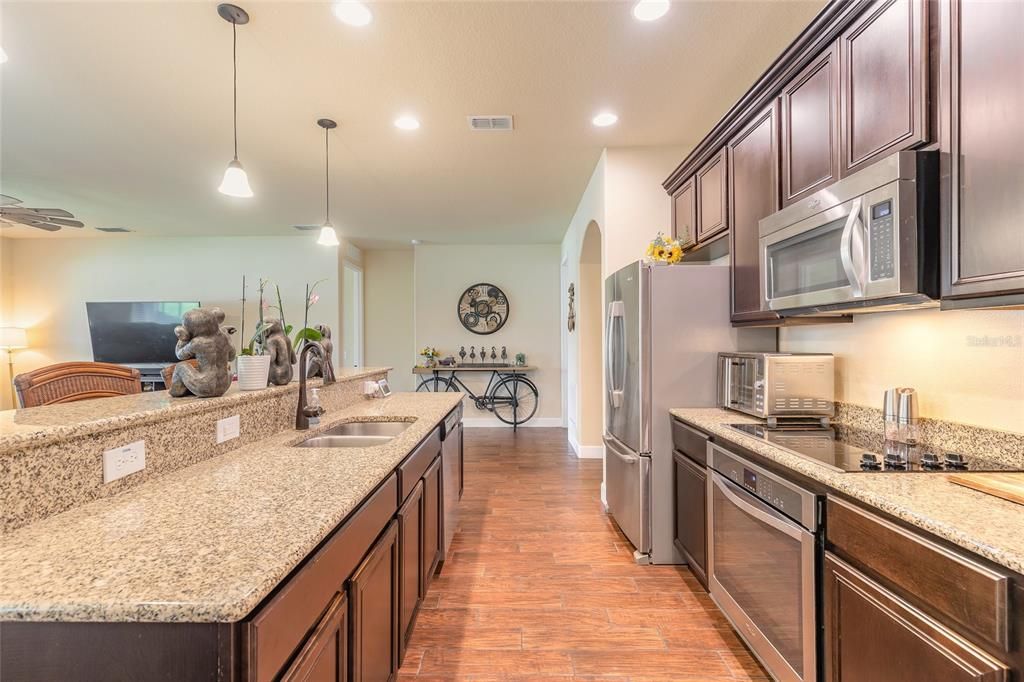 待售: $499,999 (3 贝兹, 2 浴室, 1866 平方英尺)