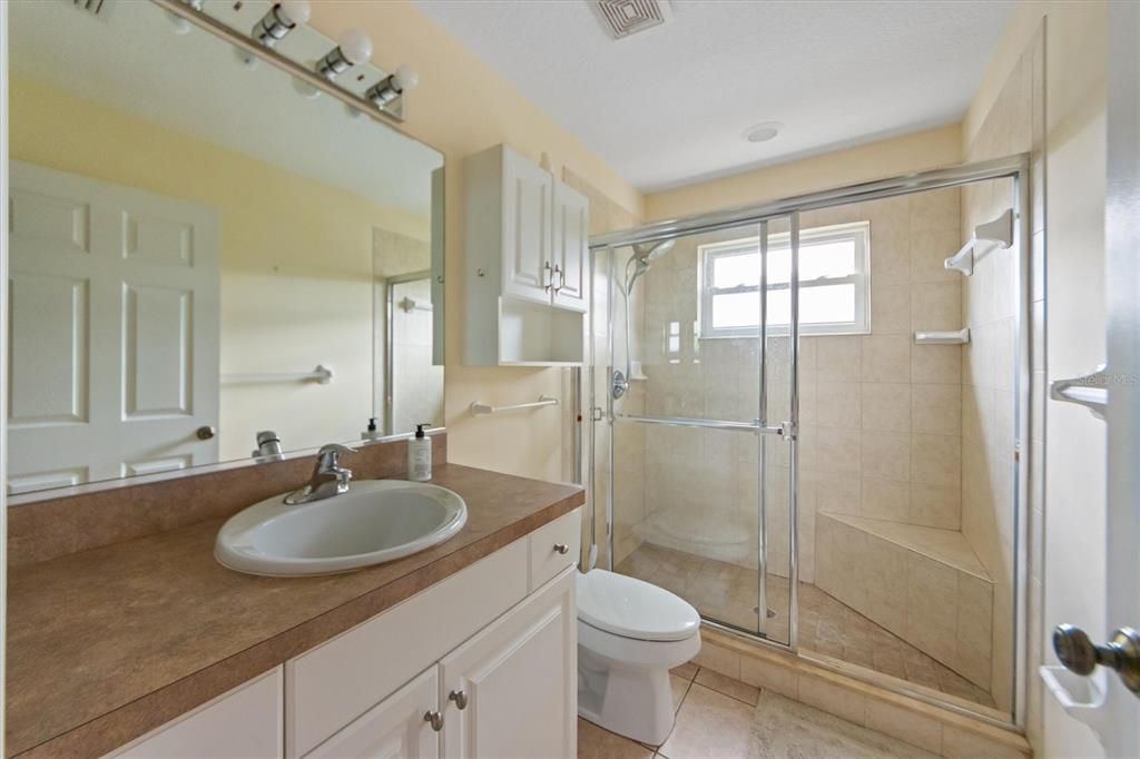 For Sale: $1,595,000 (4 beds, 3 baths, 1933 Square Feet)